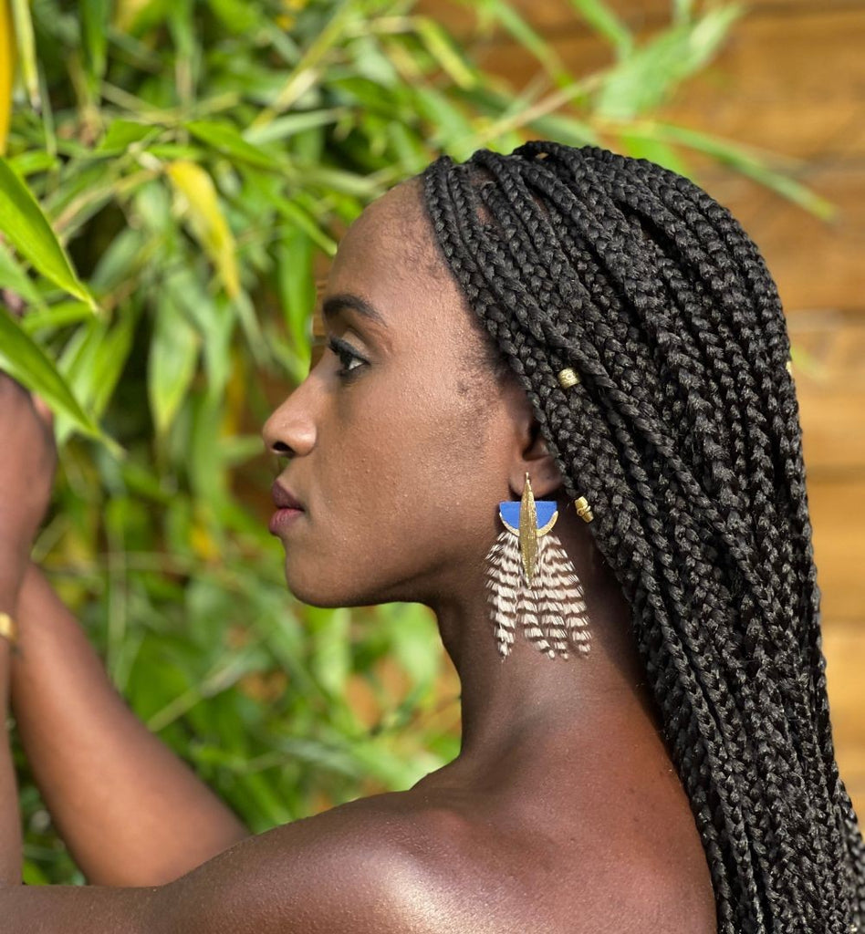 Boucles d'oreilles plumes coq lyre bleu