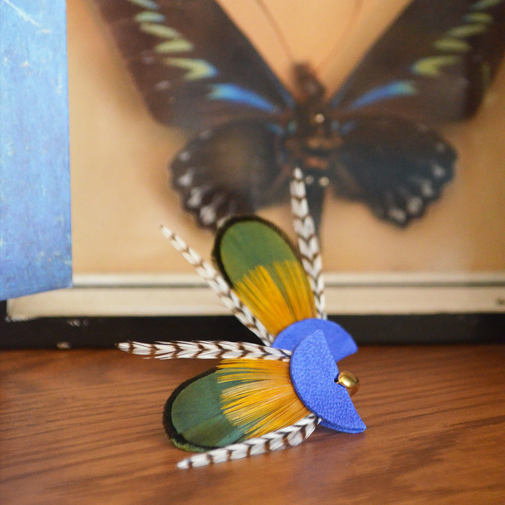 Boucles d'oreilles plumes paon nomades bleu