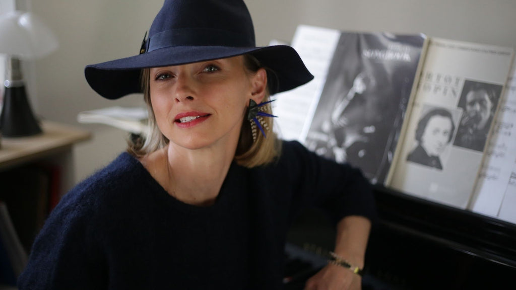 Boucles d'oreilles plumes coq rebel noir bleu