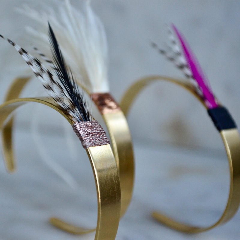 Bracelet plumes coq manchette grizzly or rose